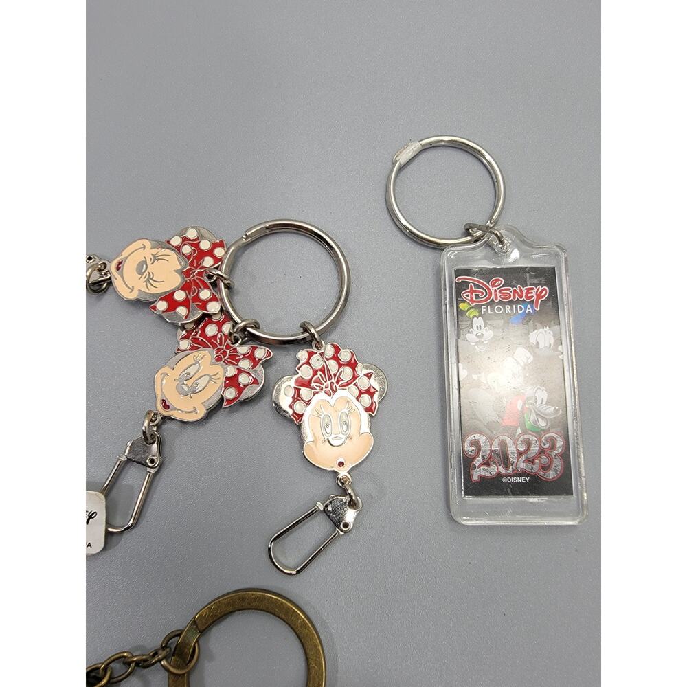 Walt Disney Keychains Lot - Picture 4 of 10
